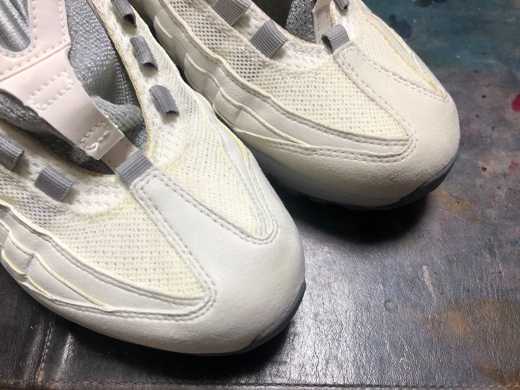 ナイキ エアマックス95 メッシュ 黄ばみ 変色 クリーニング 靴磨き 靴修理 グラサージュ30