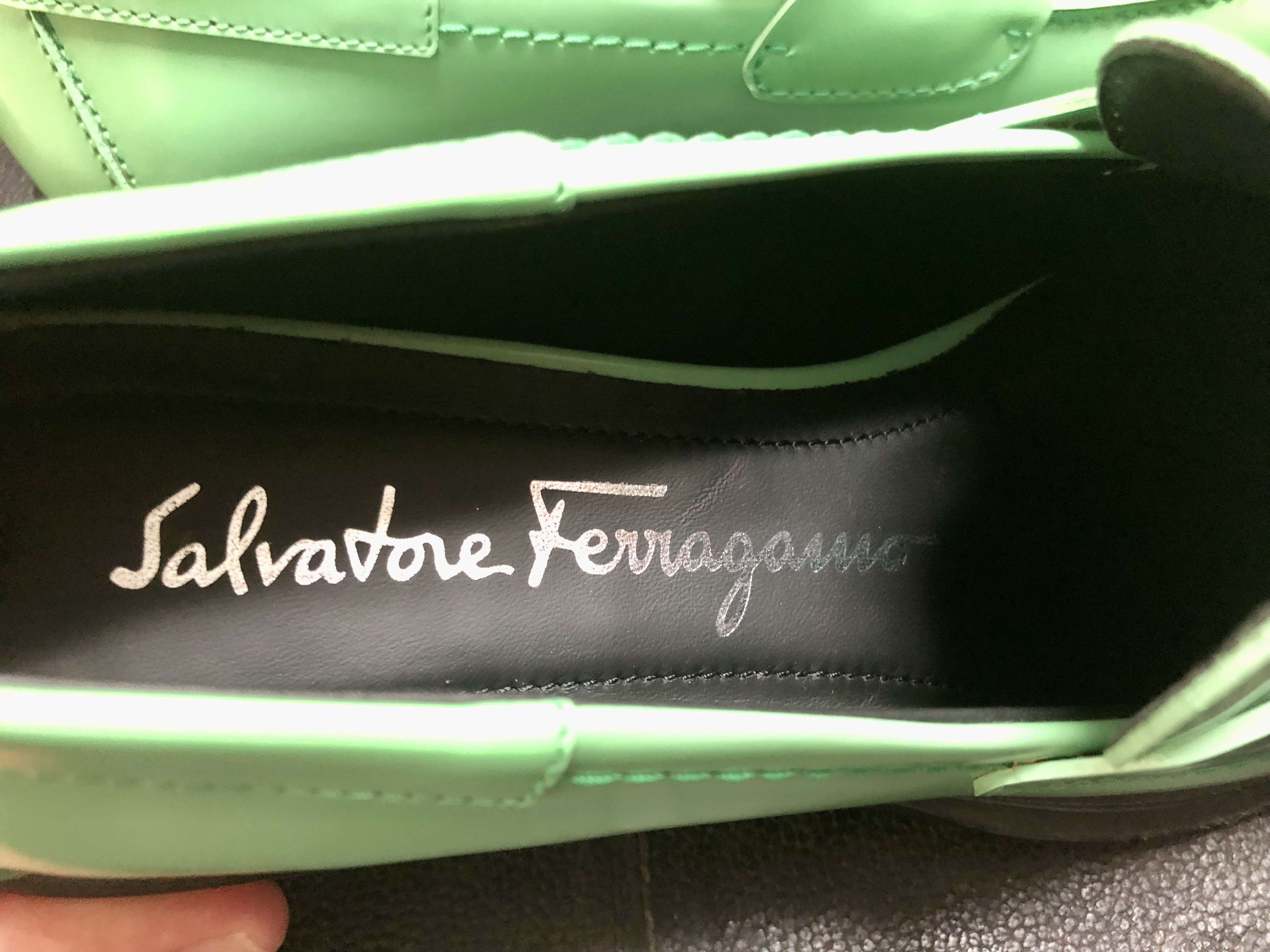 サルヴァトーレフェラガモ　靴