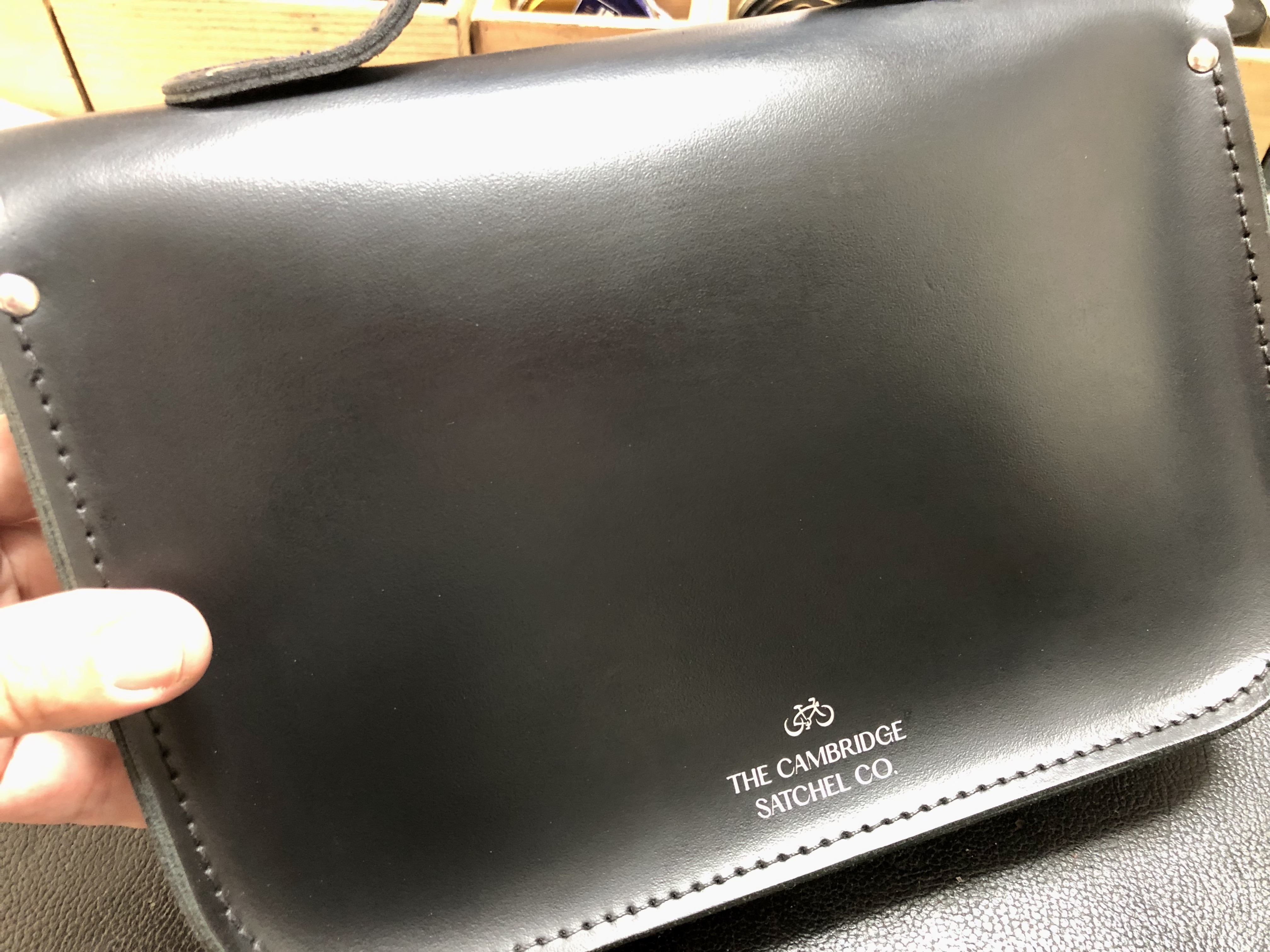 革ケアキット/防水スプレー どちらかプレゼント！ ミラショーン mila schon レザー ダレスバッグ A4対応 日本製 クレスタ 193525