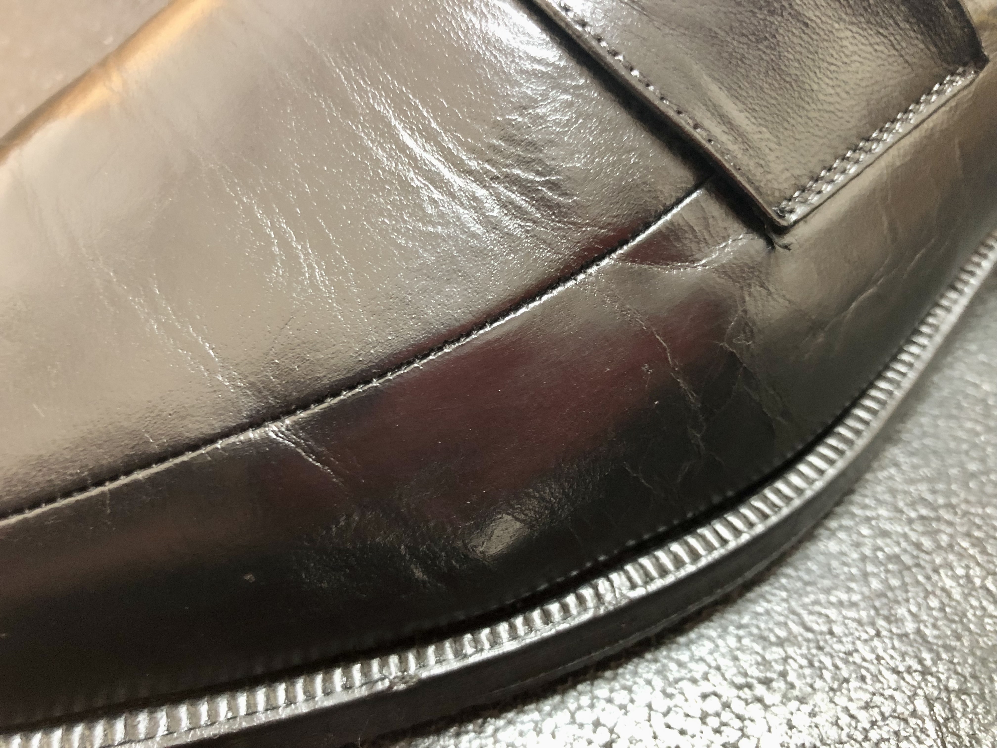 革靴　クラック修理　補修