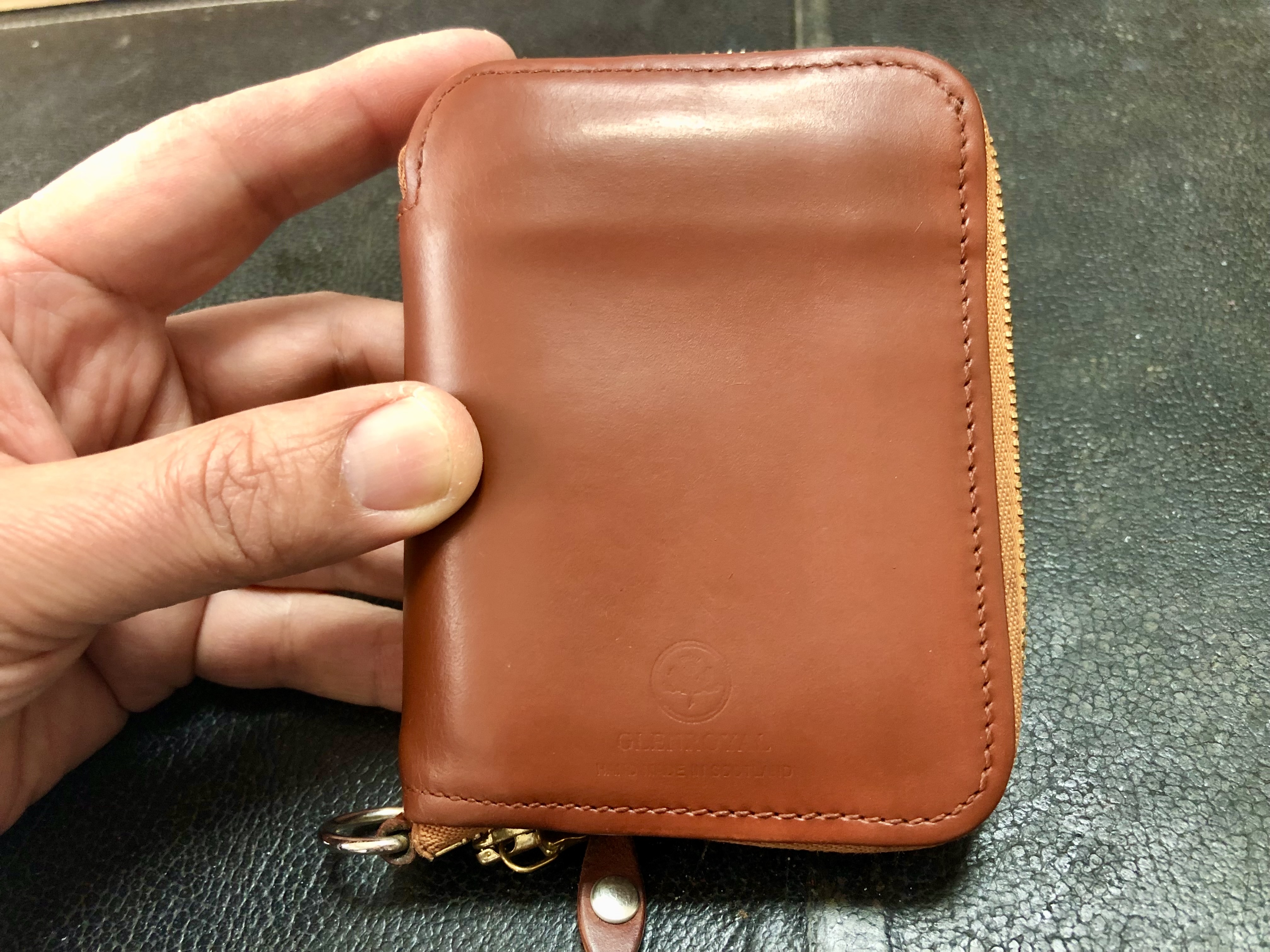 財布 染め直し シミ落とし