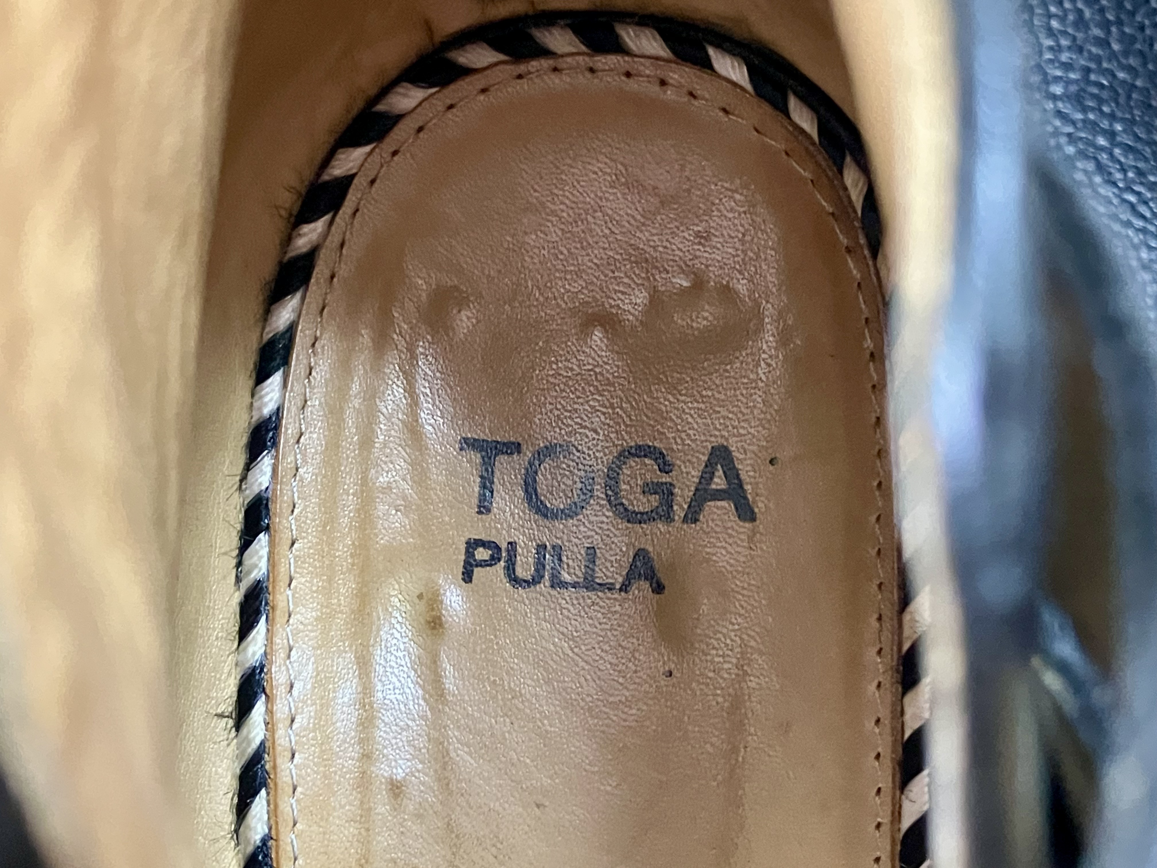 TogaPULLA トーガプルラ