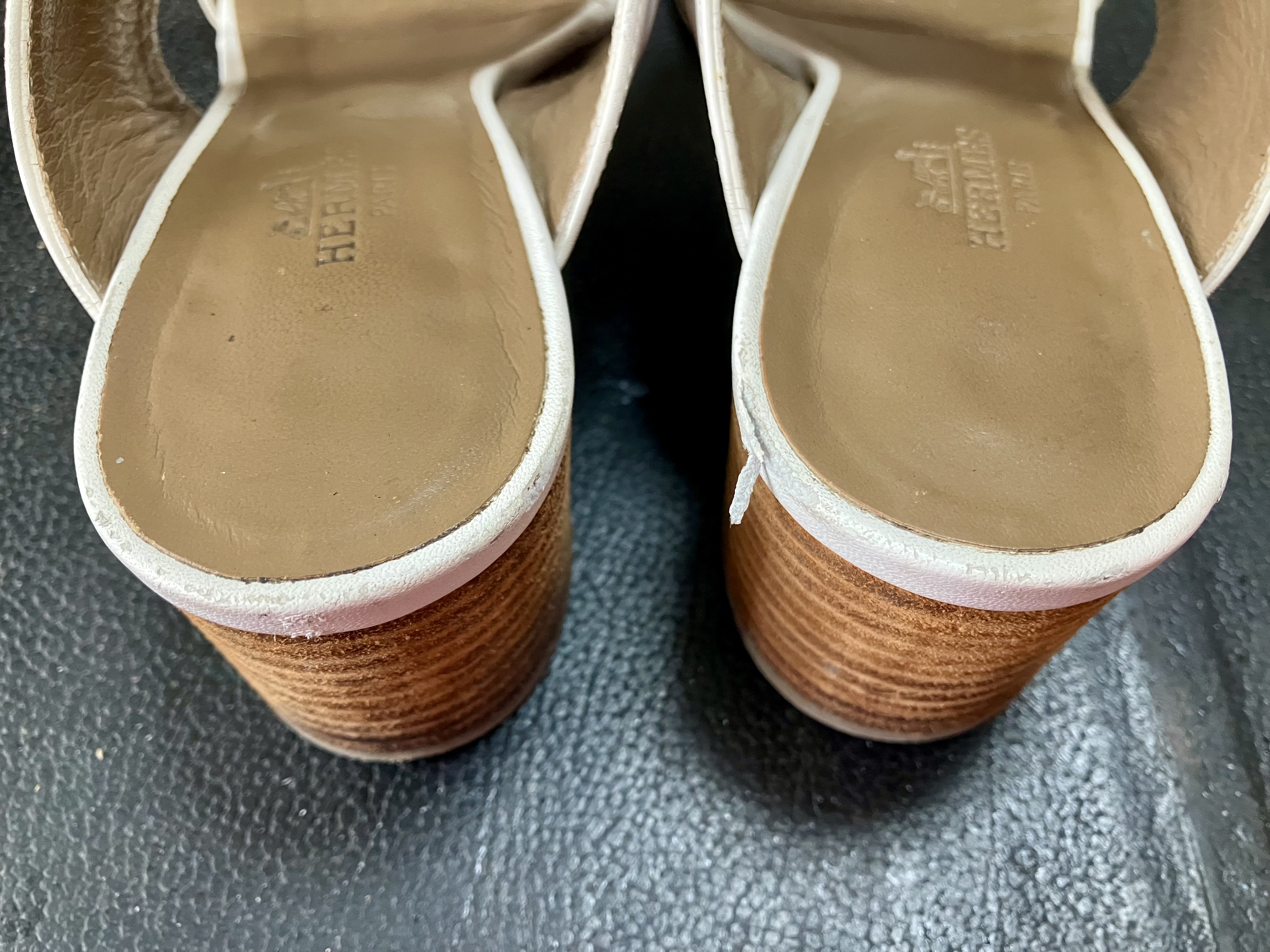 エルメス サンダル リペア