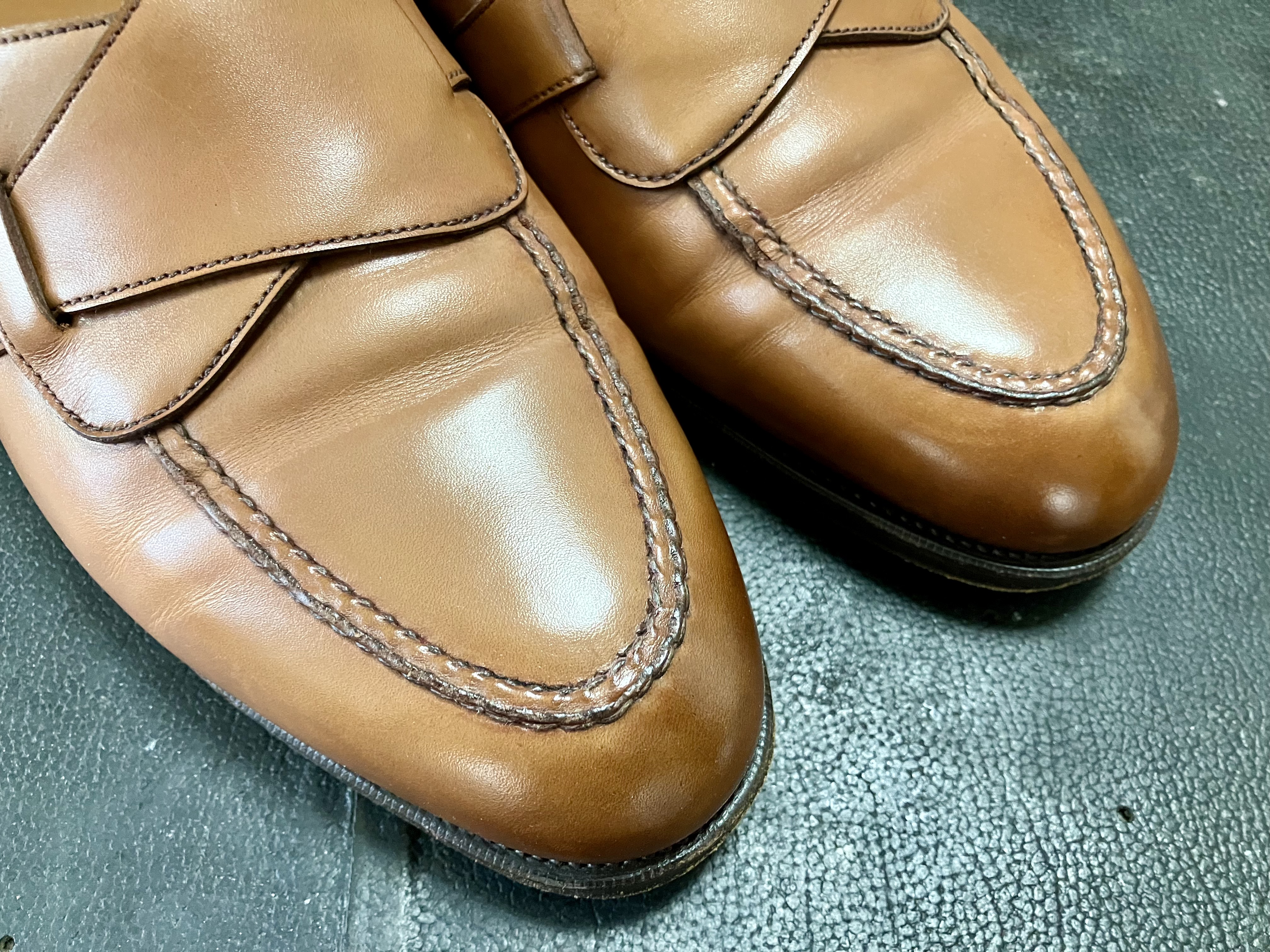 革靴　染め替え　エドワードグリーン
