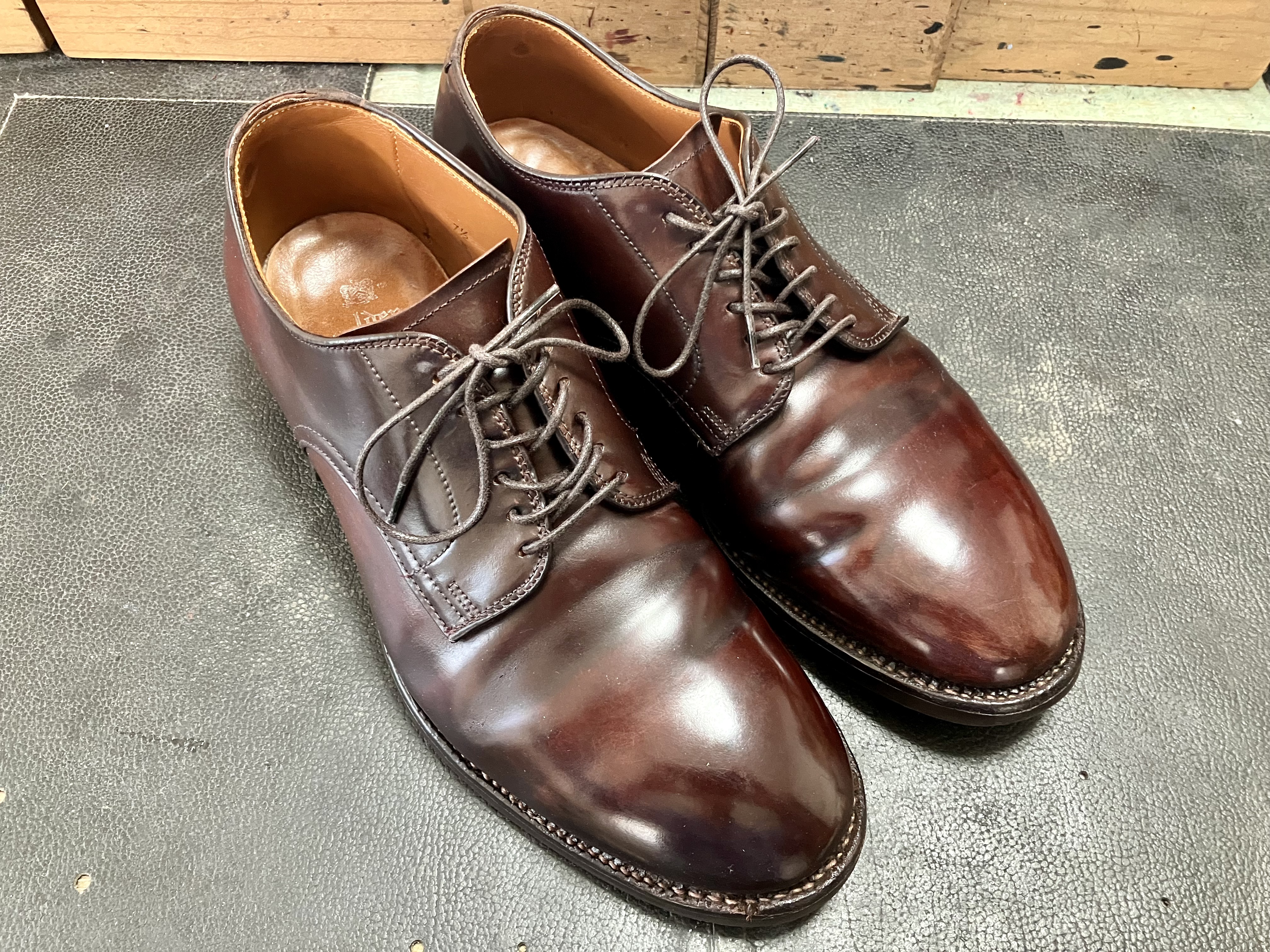 コードバン　ナンバーエイト　バーガンディ