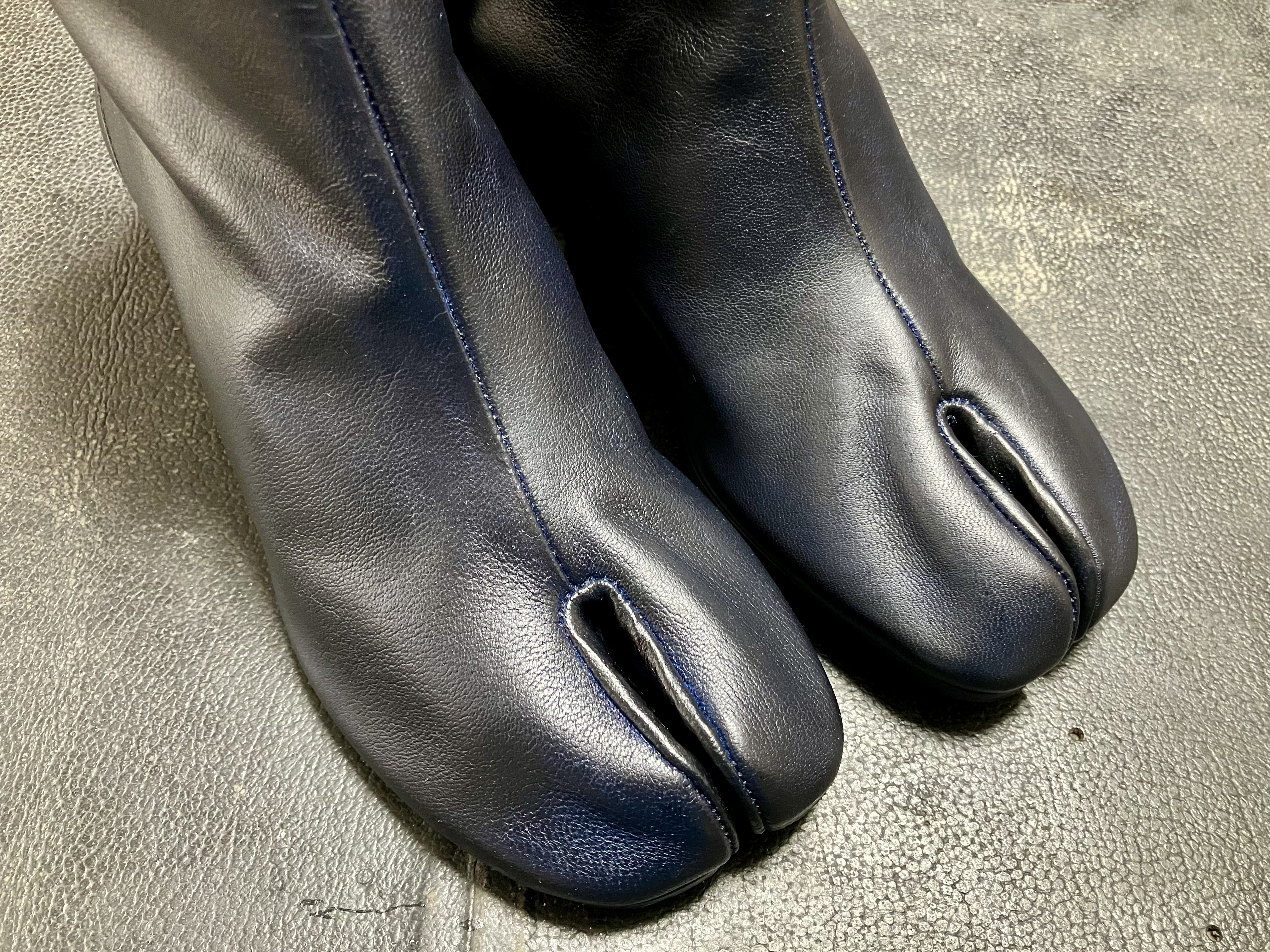 マルジェラ　足袋ブーツ　染め替え