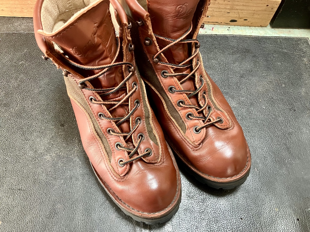 ブーツ　丸洗いクリーニング　黒ずみカバー