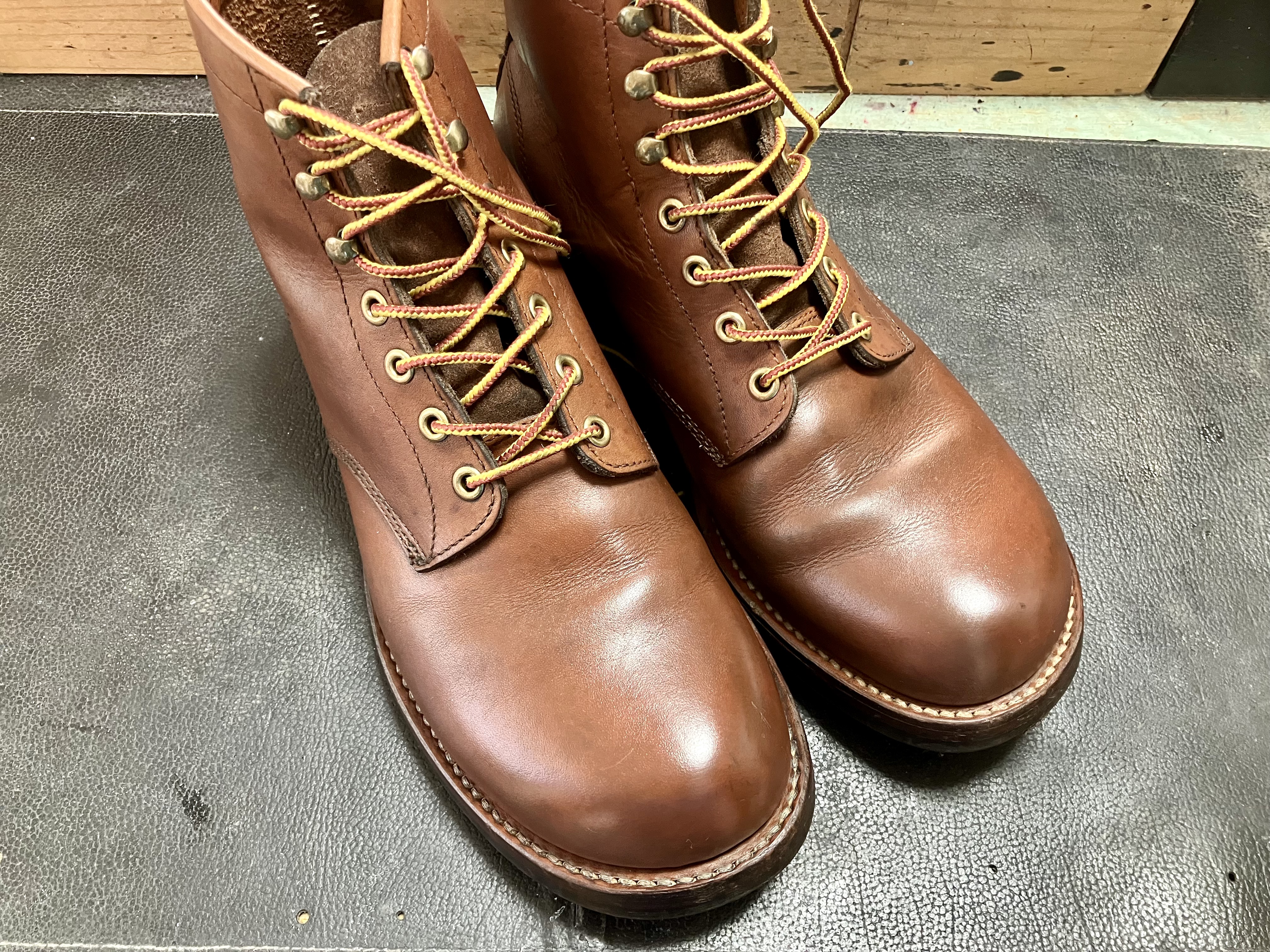 ブーツ　黒ずみ　丸洗いクリーニング