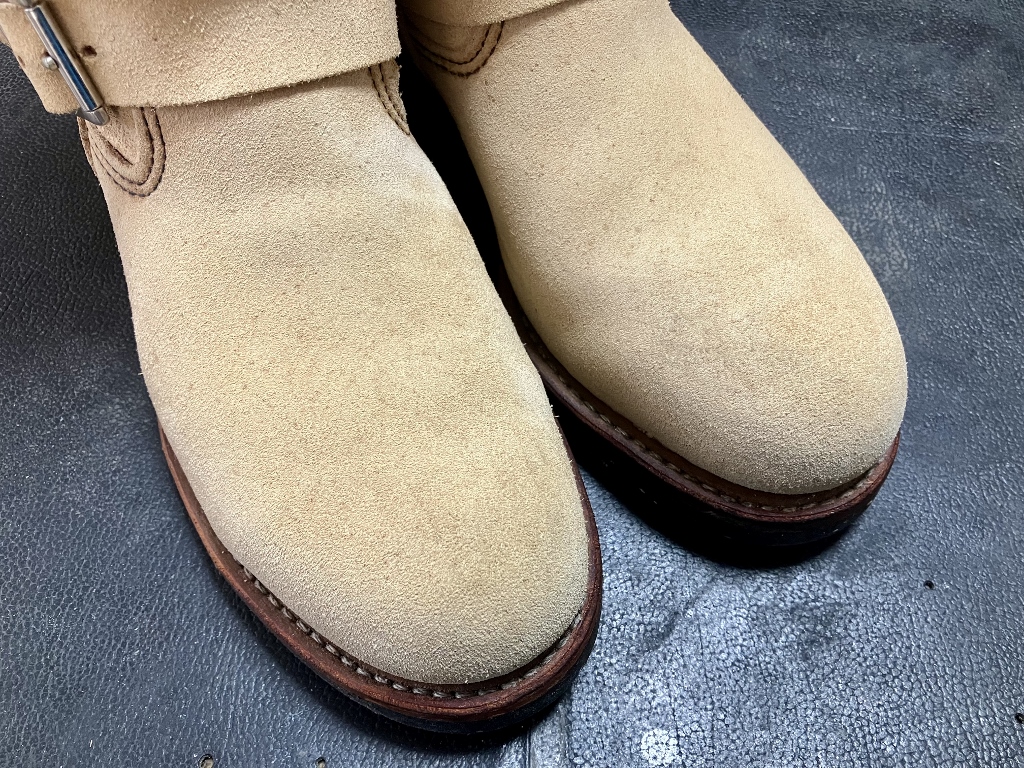 スエードブーツ　カビ落し　丸洗いクリーニング