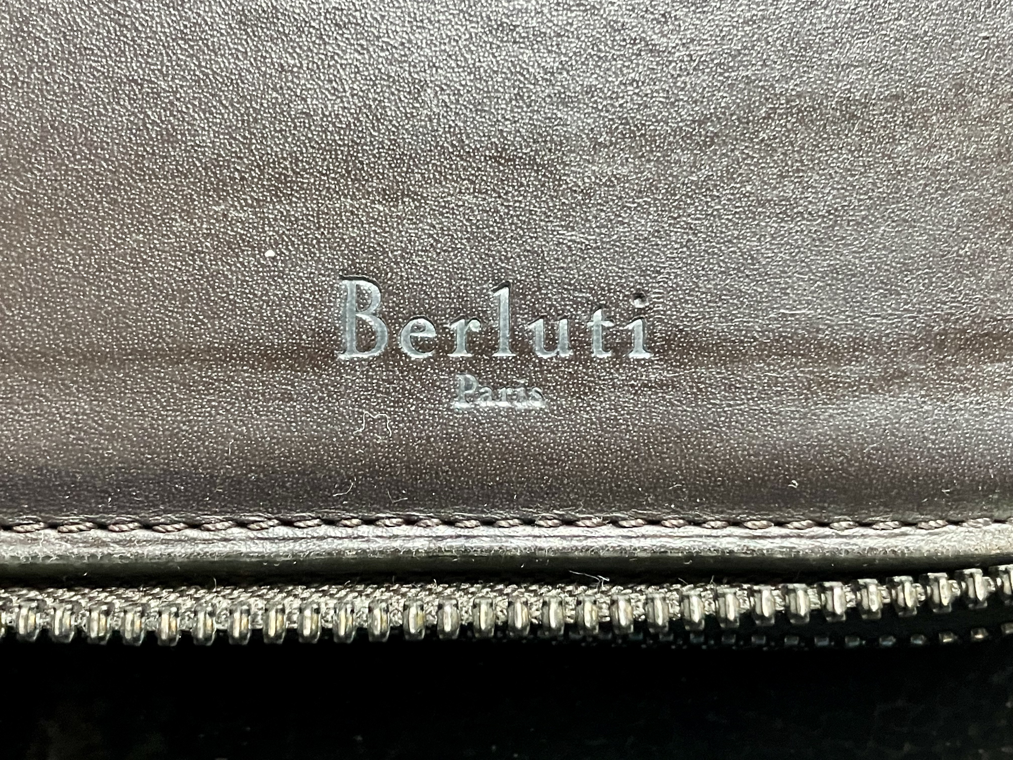 ベルルッティの財布