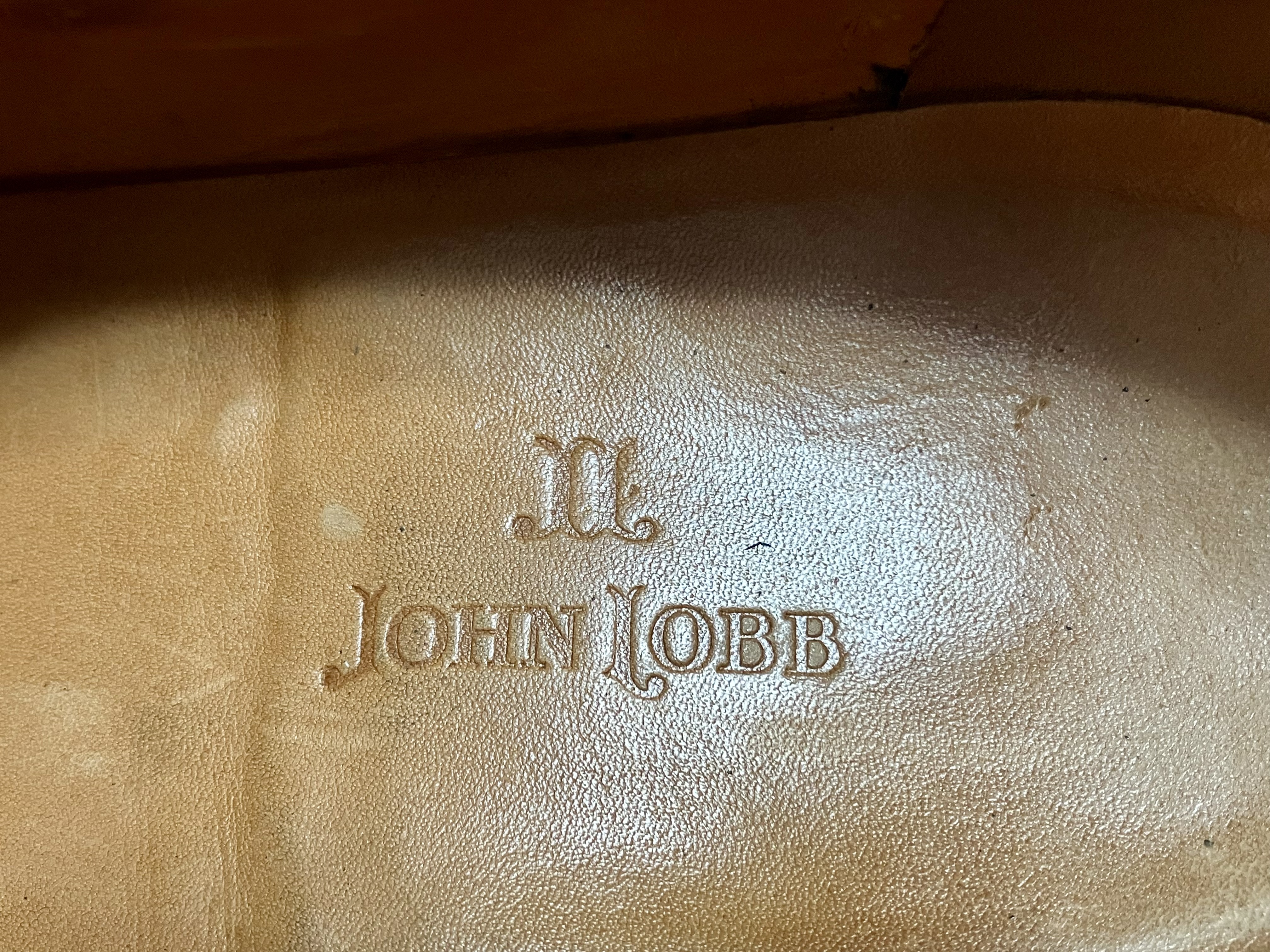 ジョンロブ　シングルモンク　ケントン