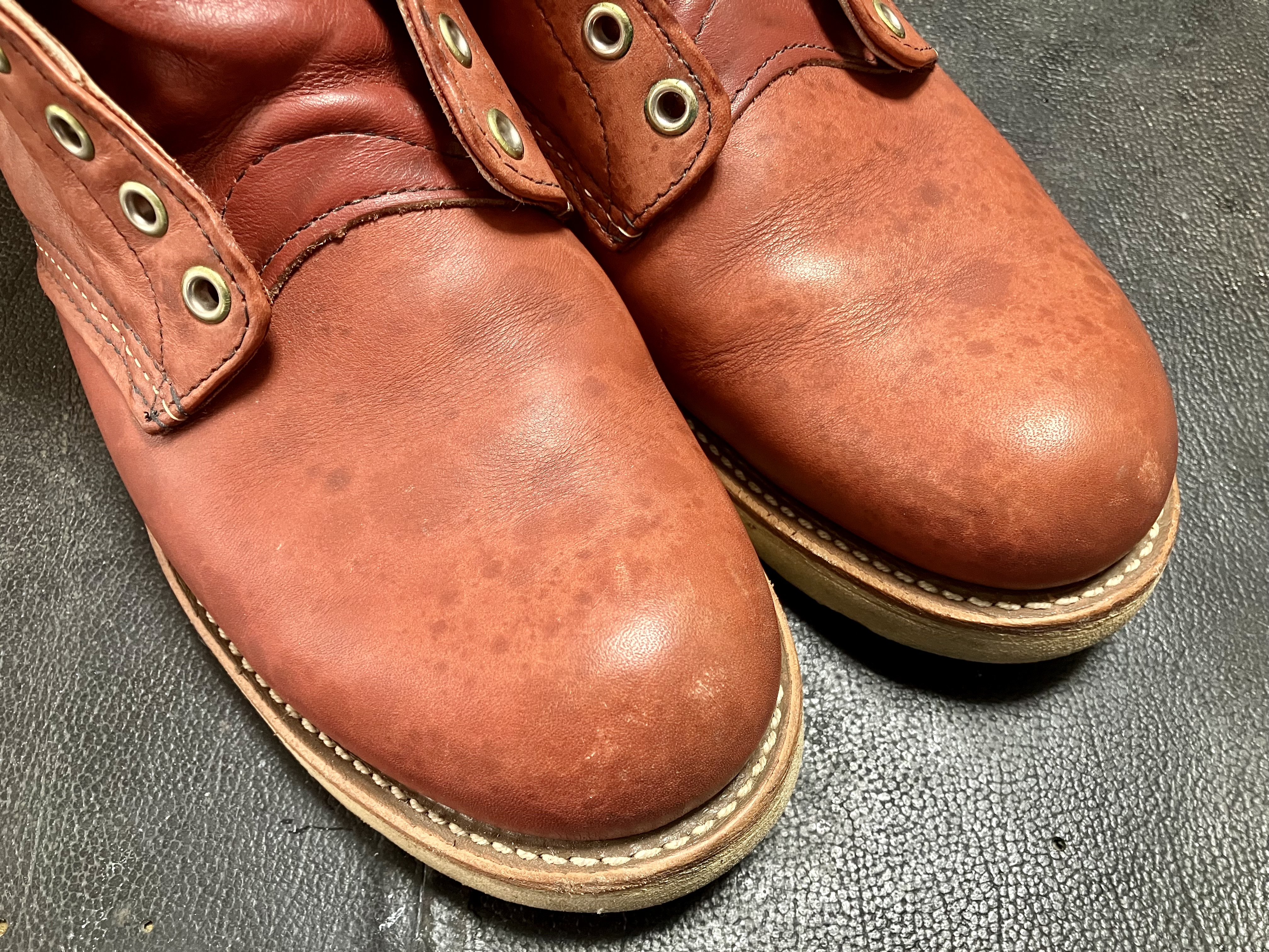 アッパーに目立つカビ