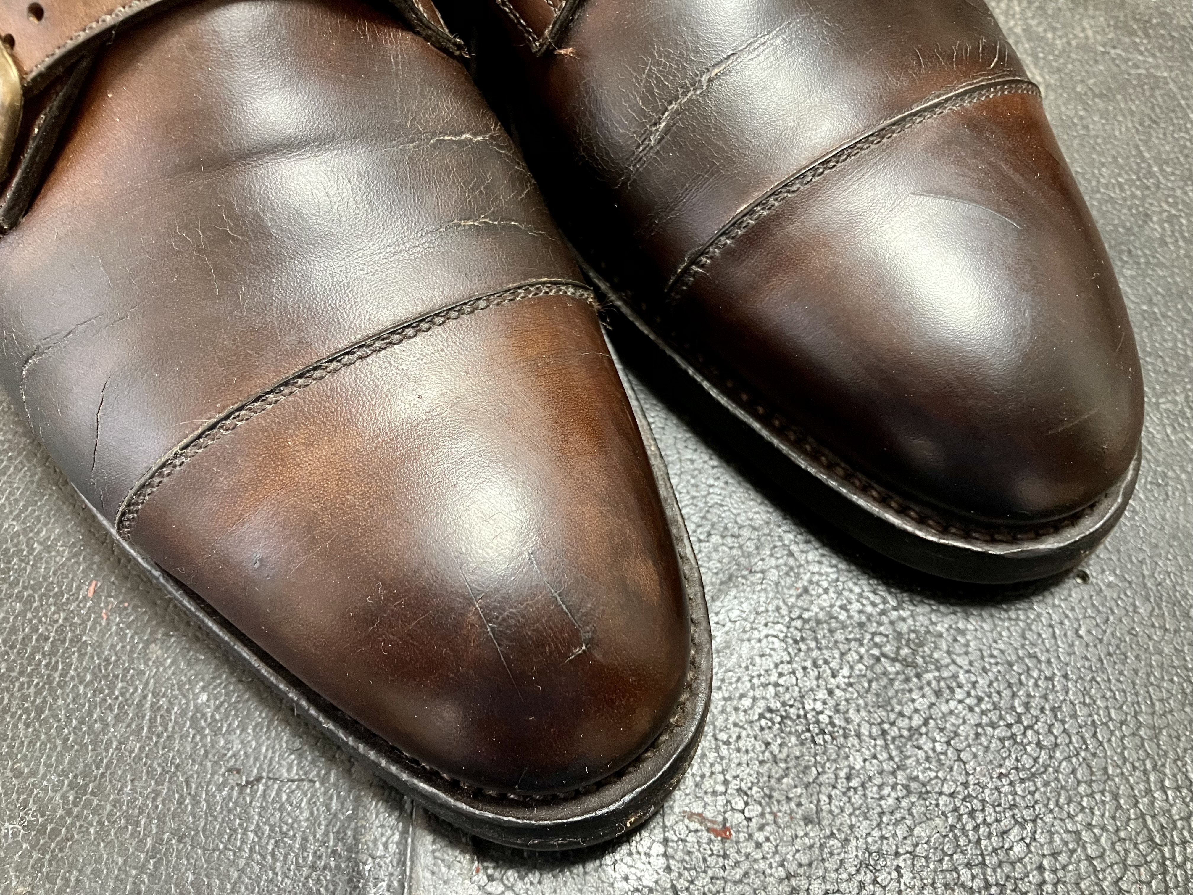 お手入れ前のエドワードグリーン、ウェストミンスター