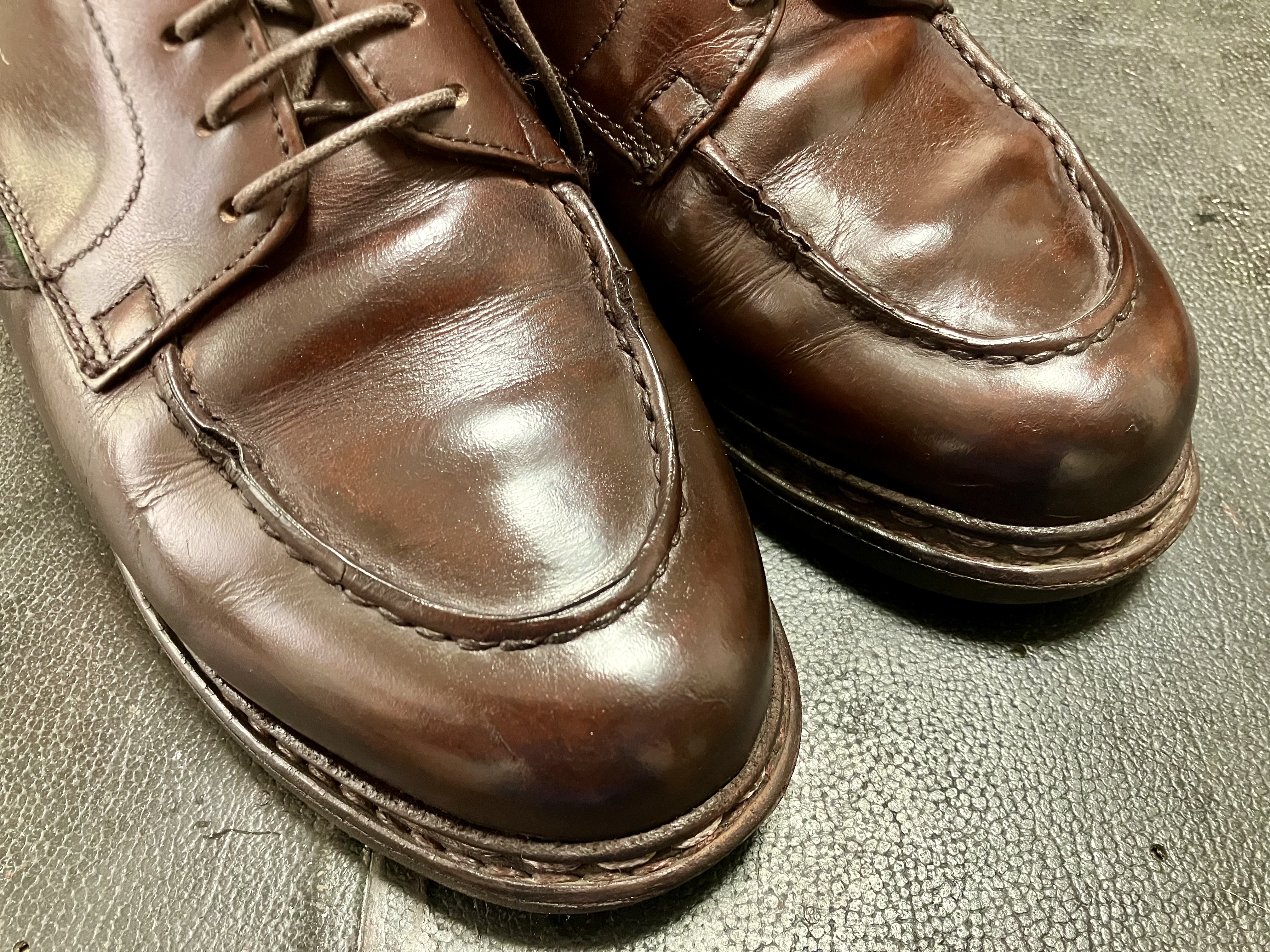 仕上げ磨きで色ツヤが蘇ったシャンボード