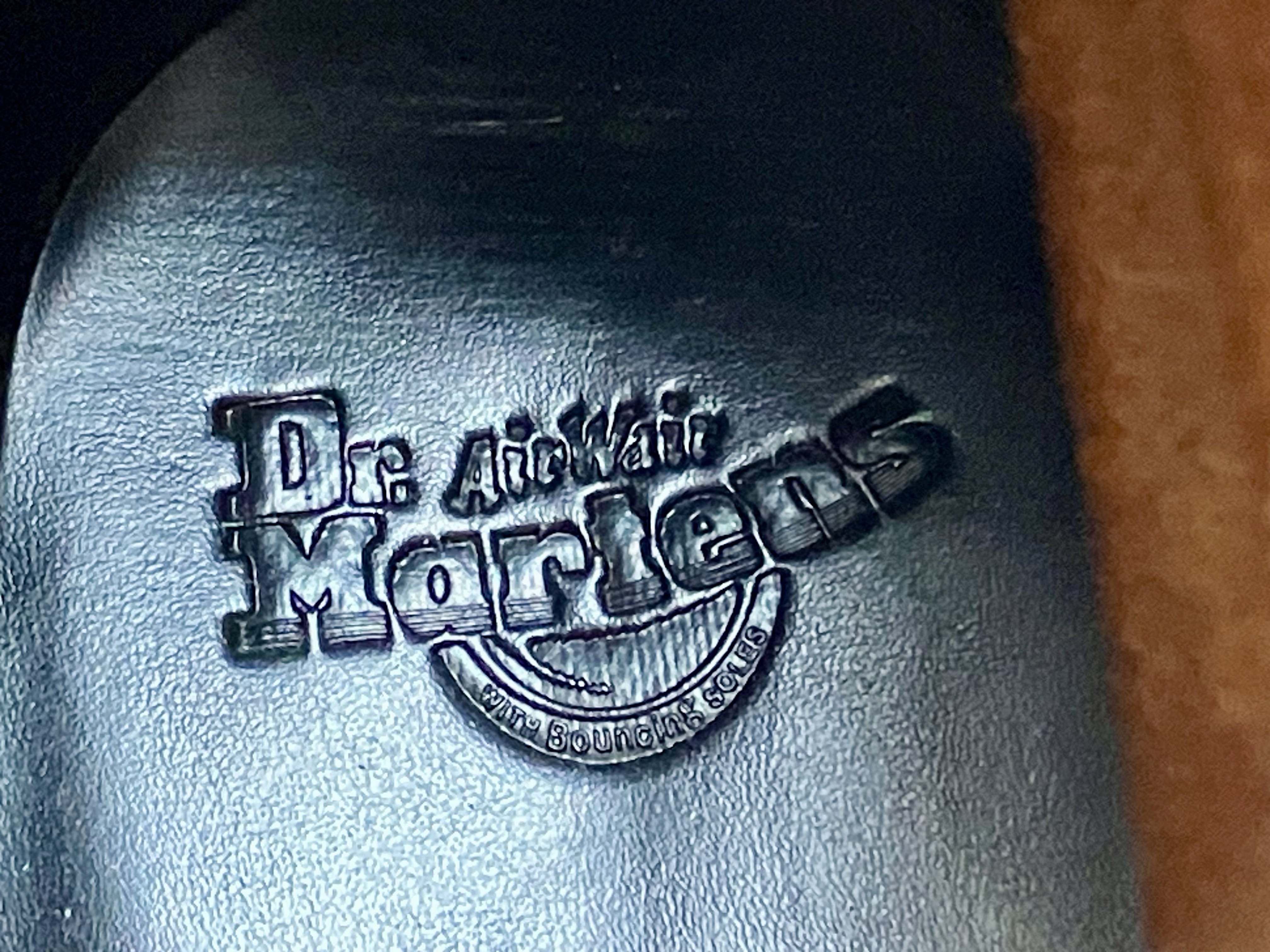 ドクターマーチンのレディースブーツ