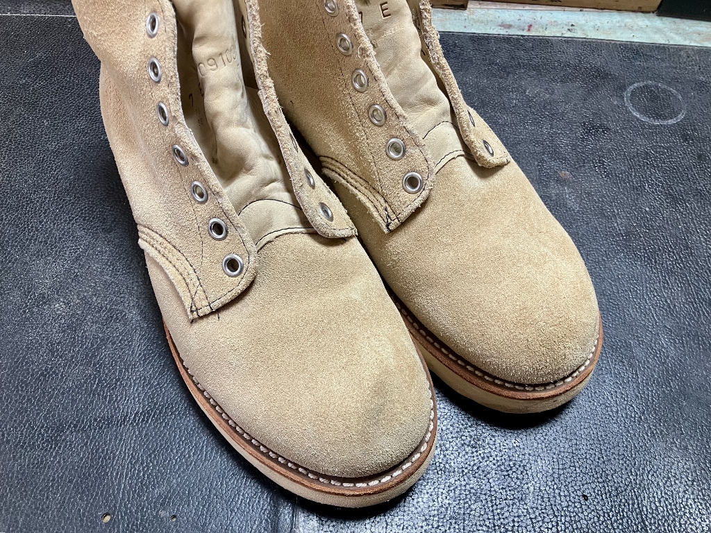 染め替えする前のベージュスエード